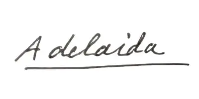 Adelaida Las santas firma